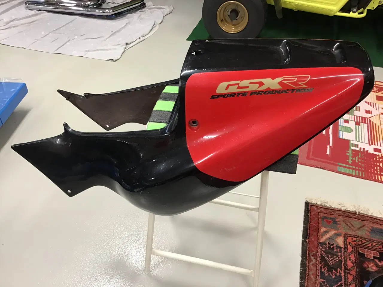 Billede 9 - Suzuki GSXR 400 GK76A nye og brugte dele