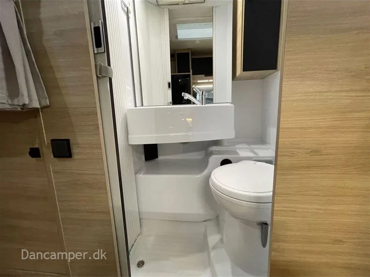 Billede 22 - 2026 - Chausson Titanium 627 Enkeltsenge + hæve-/sænkeseng, 5 selepladser, 4 sovepladser med mulighed for 5, 165Hk Aut, 8-trin aut.