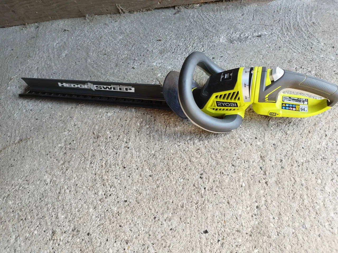 Billede 3 - Ryobi hækkeklipper 