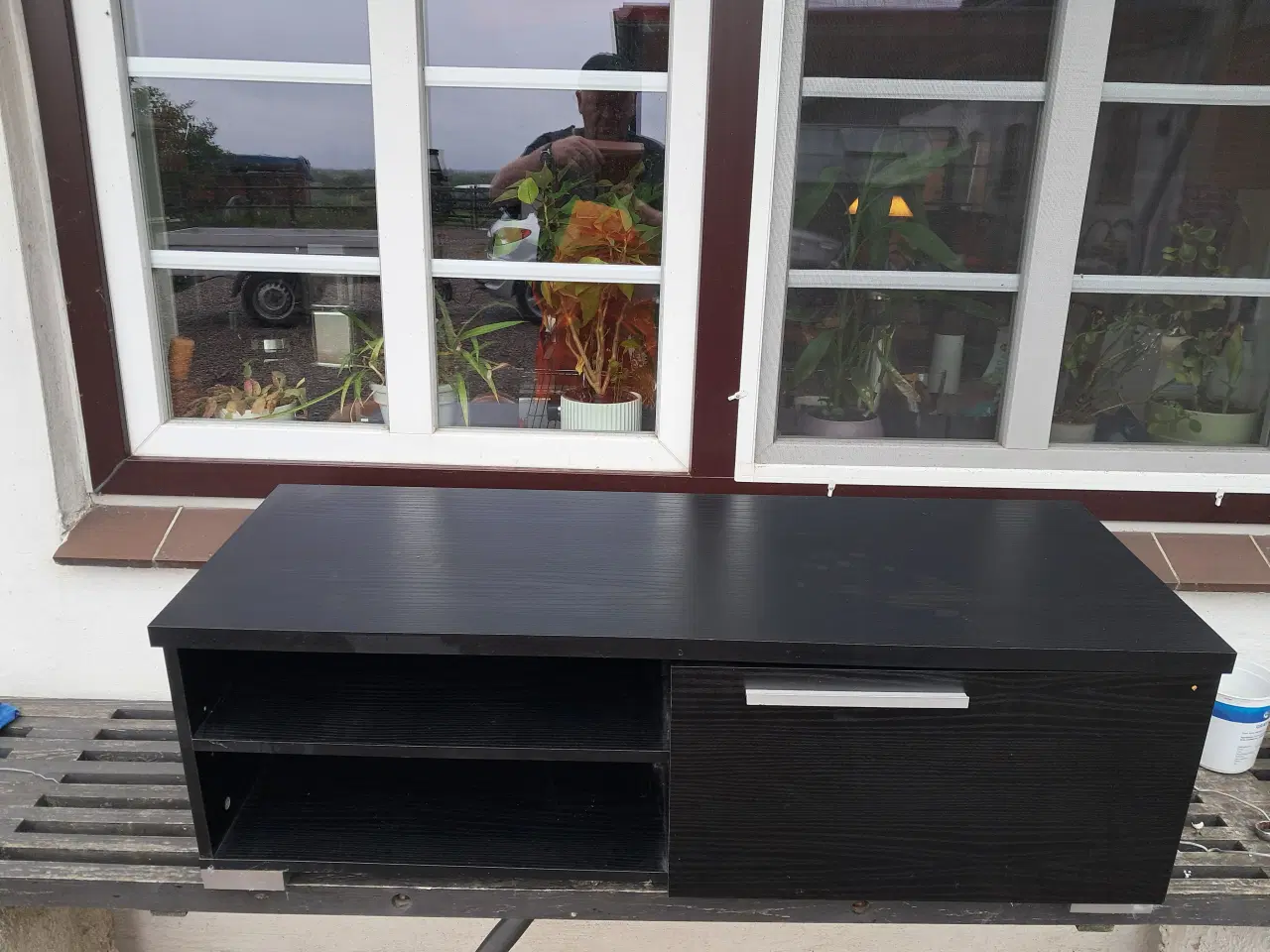Billede 2 - Tv bord  I sort