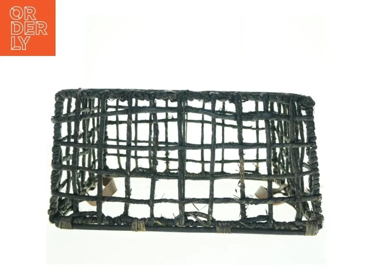 Billede 2 - Fletkurv med læderstropper (str. 46 x 37 x, 23 cm)