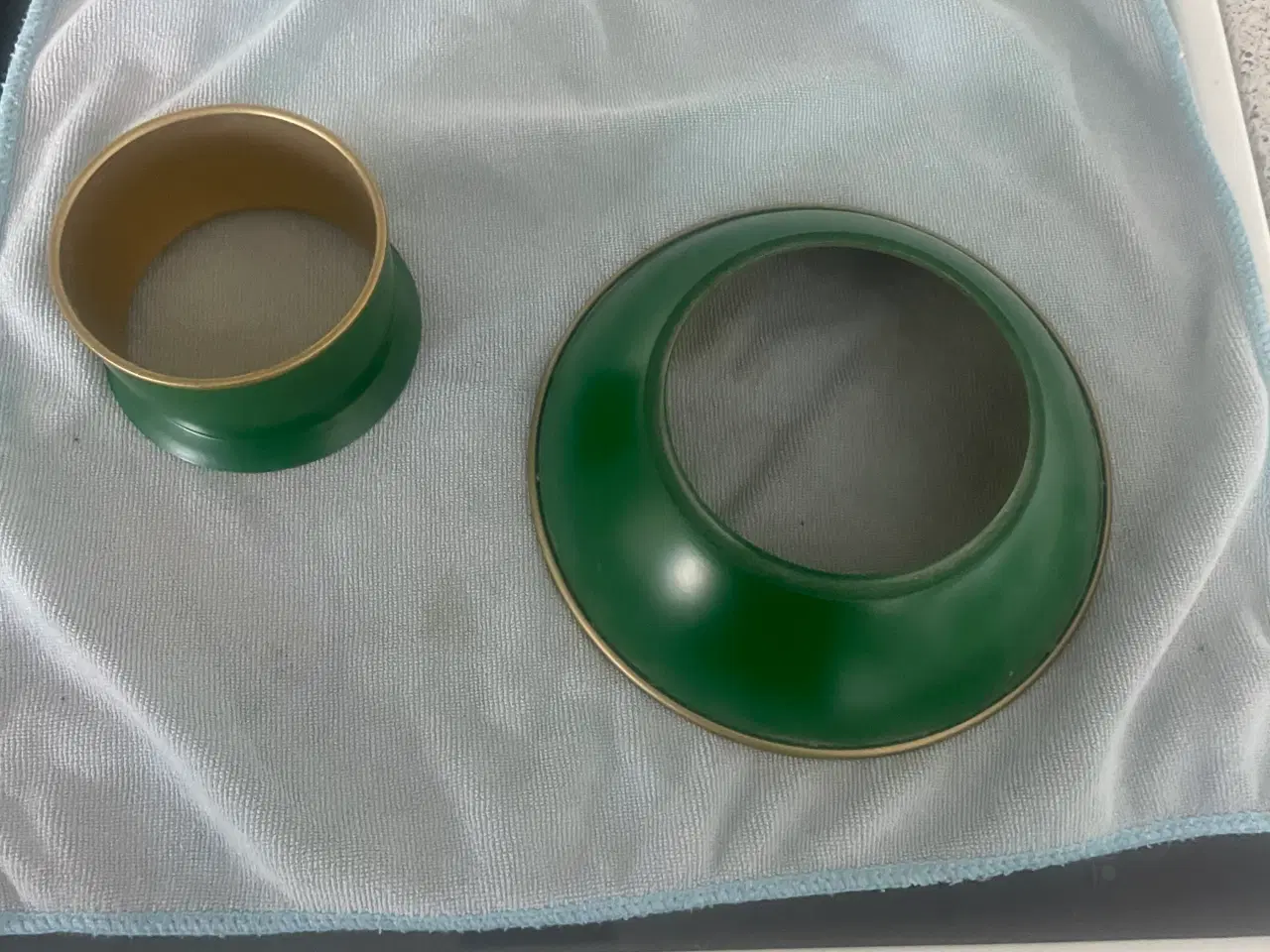 Billede 2 - PH 3/2 jubilæums grøn skærmset