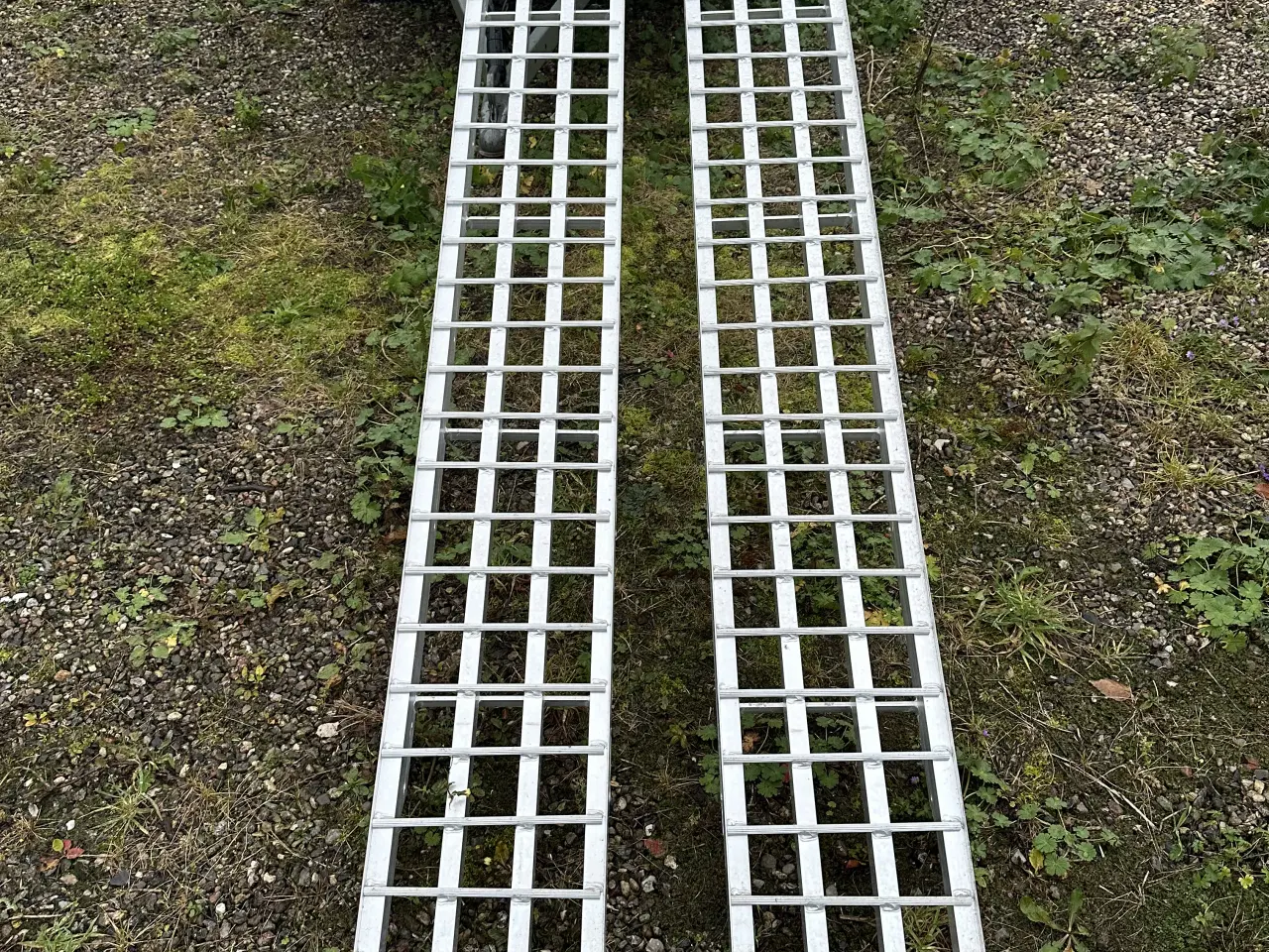 Billede 1 - Alu ramper til trailer / maskiner Nye