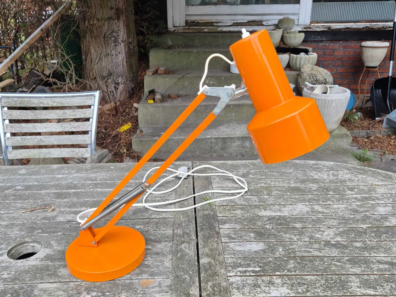 Billede 12 - Flot orange bordlampe fra Lyskær 
