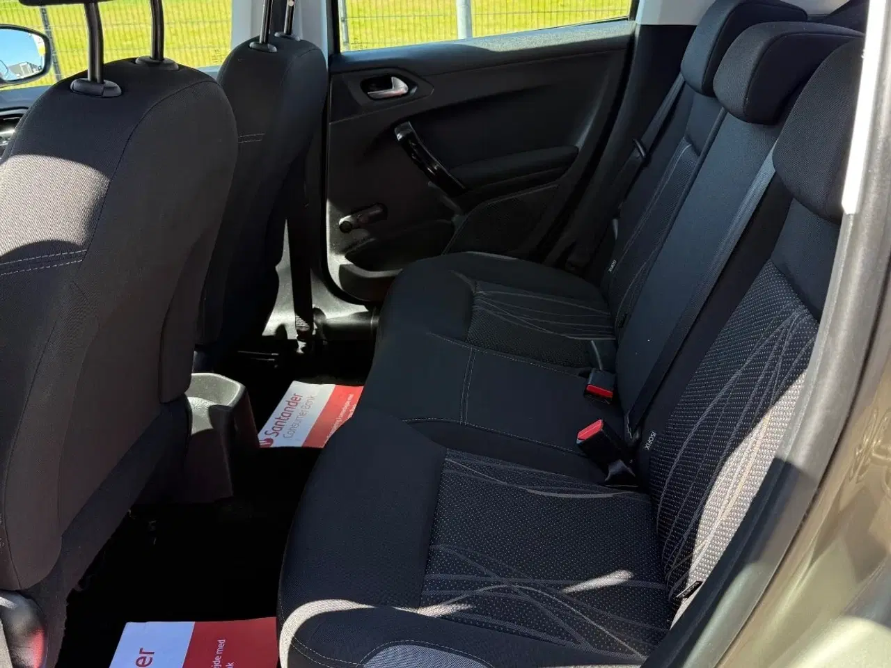 Billede 10 - Peugeot 208 1,2 VTi 82 Active Navigator