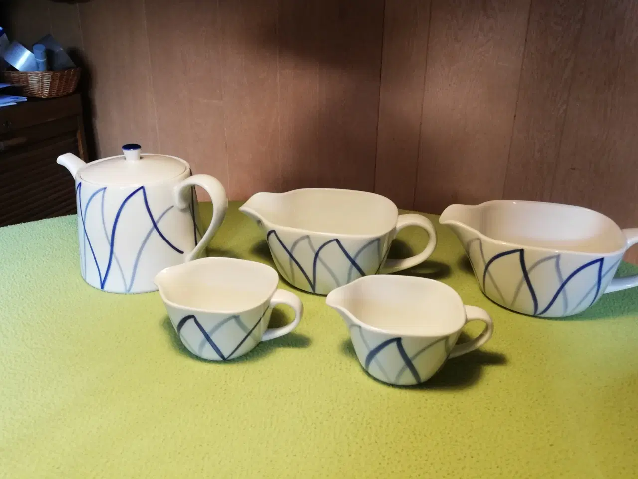Billede 3 - Blå Flamme/Harlekin porcelæn tekande,saucekander m