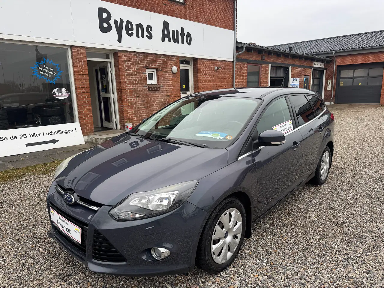 Billede 3 - Ford Focus Nysyn Titanum 125HK Kun Kørt 170000km.