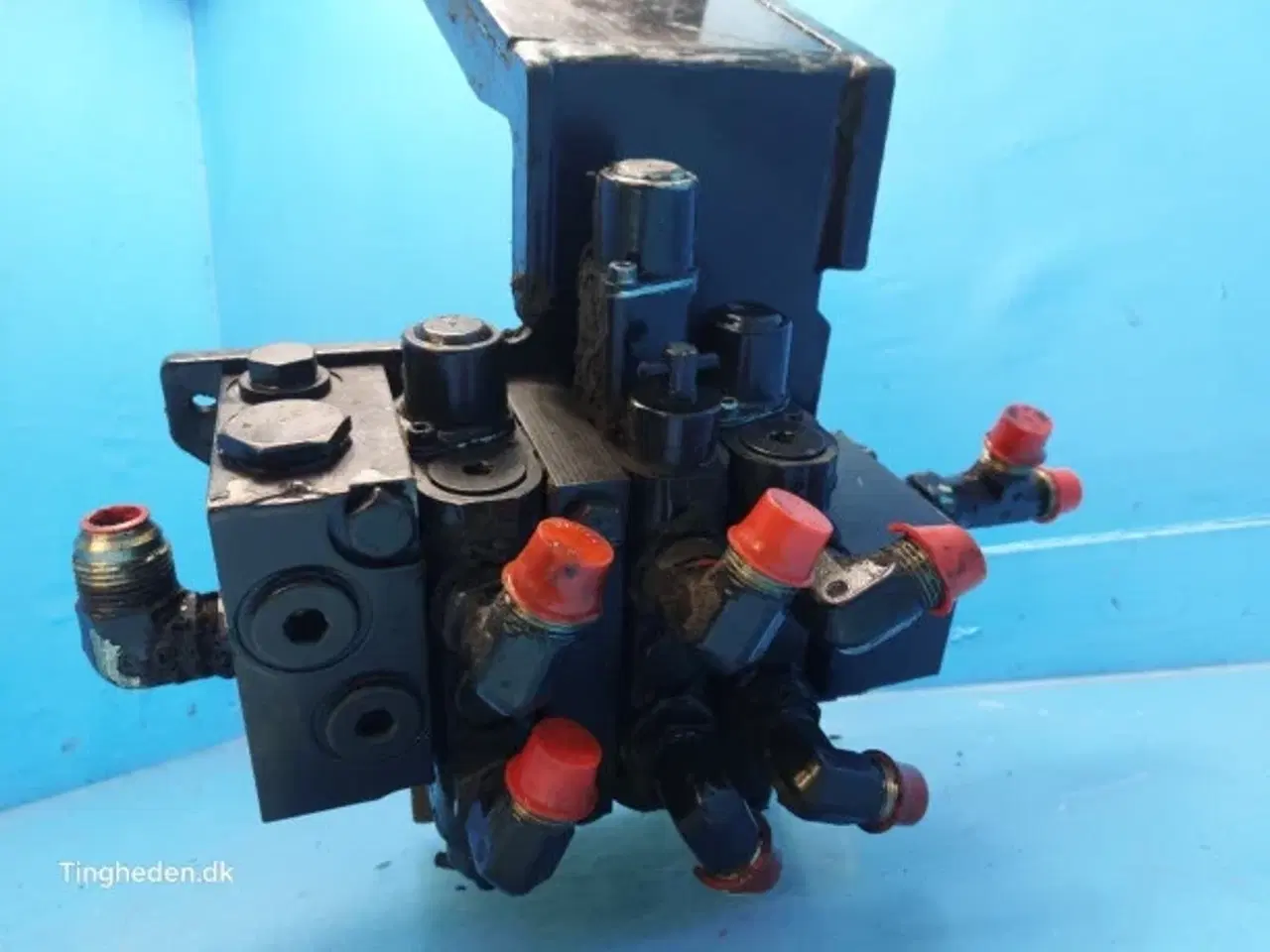 Billede 2 - Valmet 8050 Hydraulikventil 32536400