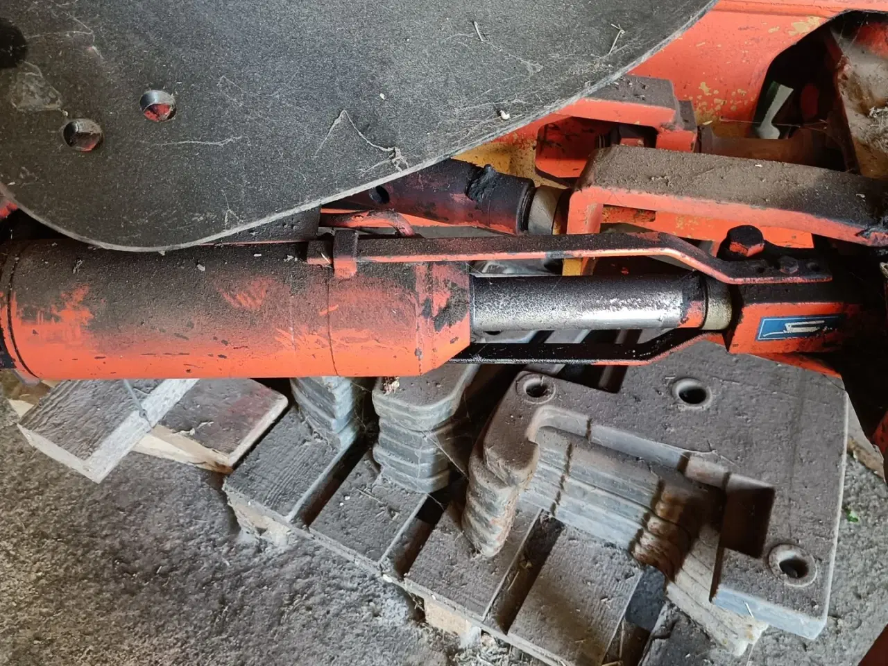 Billede 9 - Kuhn Vari-Master 120  4 fure