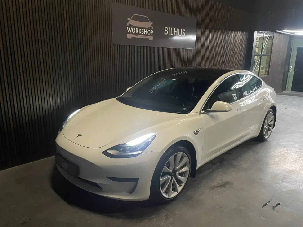 Billede 1 - Tesla Model 3 Standard Range+ RWD