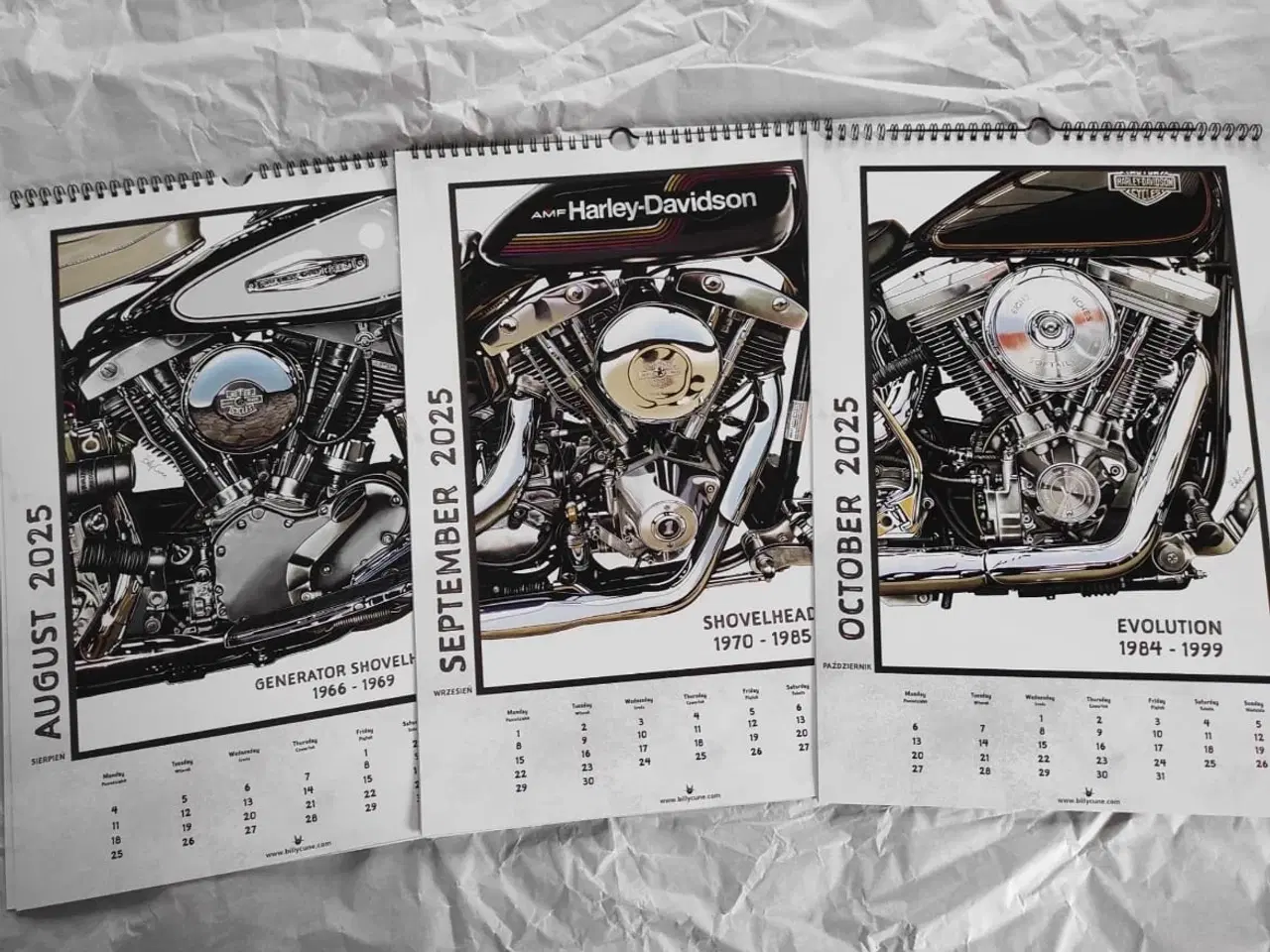 Billede 3 - 2025 kalender med Harley motor