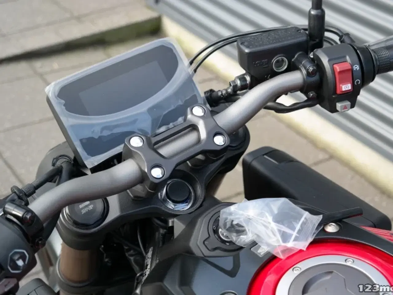 Billede 22 - Honda CB 650 R E-Clutch MC-SYD BYTTER GERNE