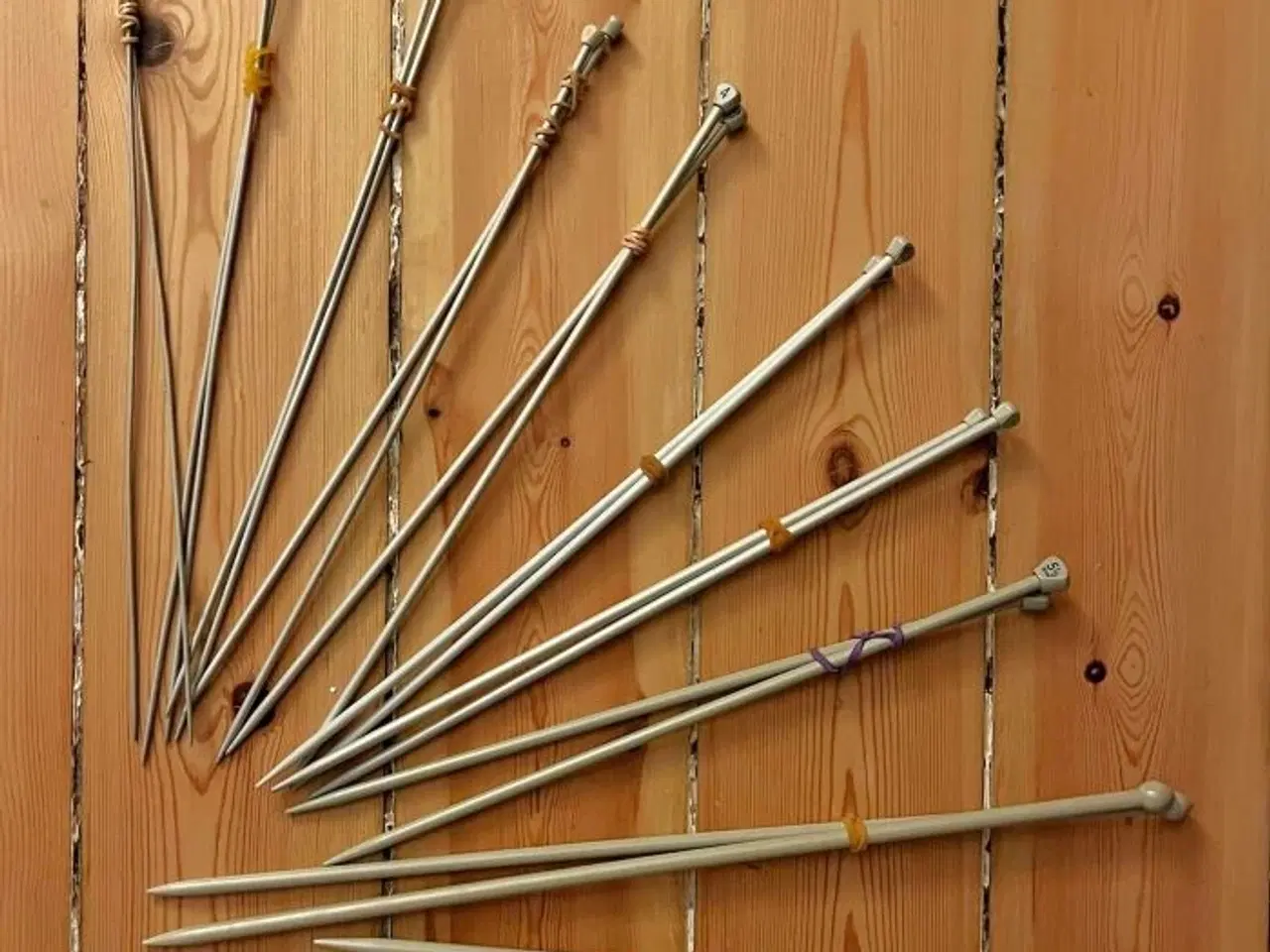 Billede 1 - Serie med 10 par strikkepinde