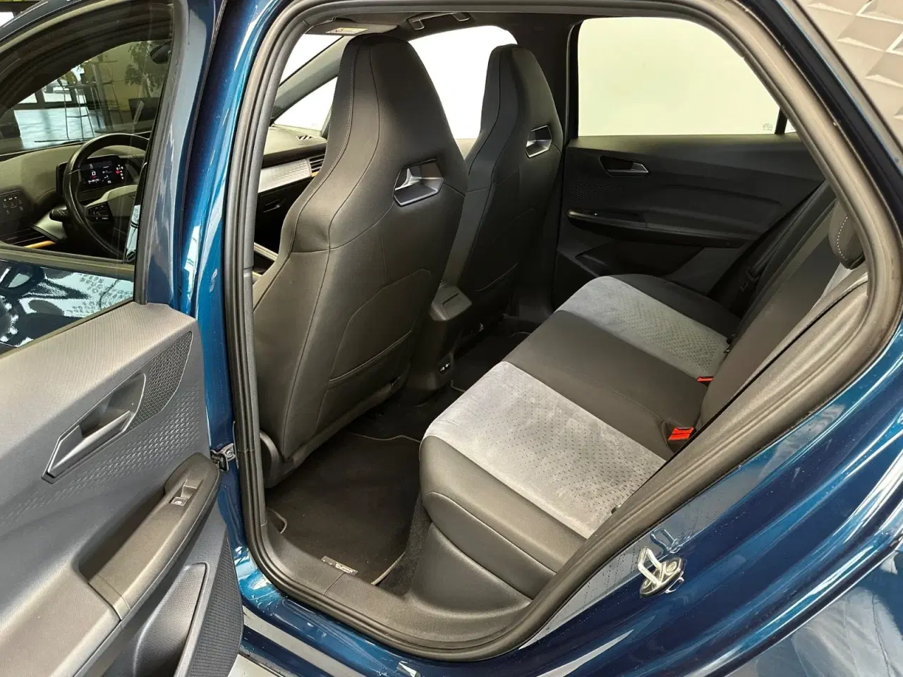 Billede 9 - Cupra Born 58 Dinamica Pack High