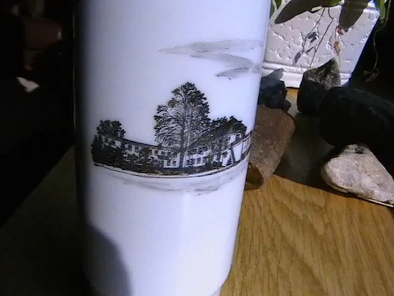 Billede 2 - Vase. Sakskøbing Sygehus 100 års Jubilæu