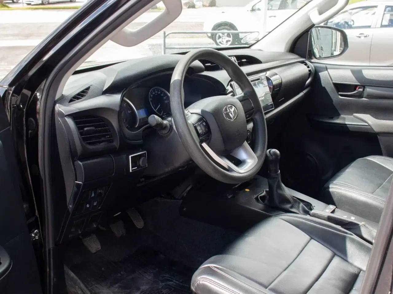 Billede 9 - Toyota HiLux 2,4 D-4D 150 T2 Db.Kab 4x4