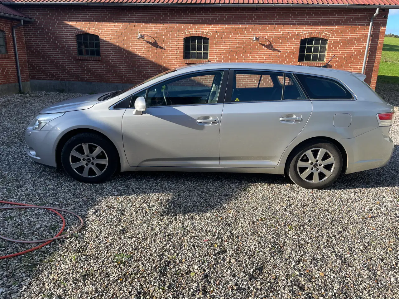 Billede 1 - TOYOTA, AVENSIS STW, 2.0 STW, 2010