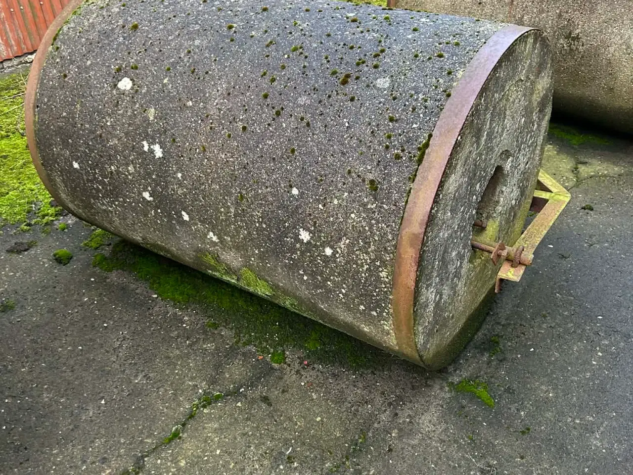 Billede 4 - Agerskov cement-tromle