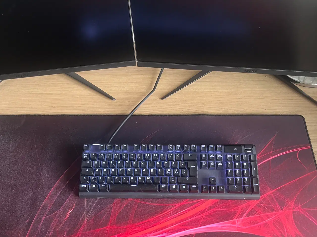 Billede 2 - Tastatur og mussemåtte 