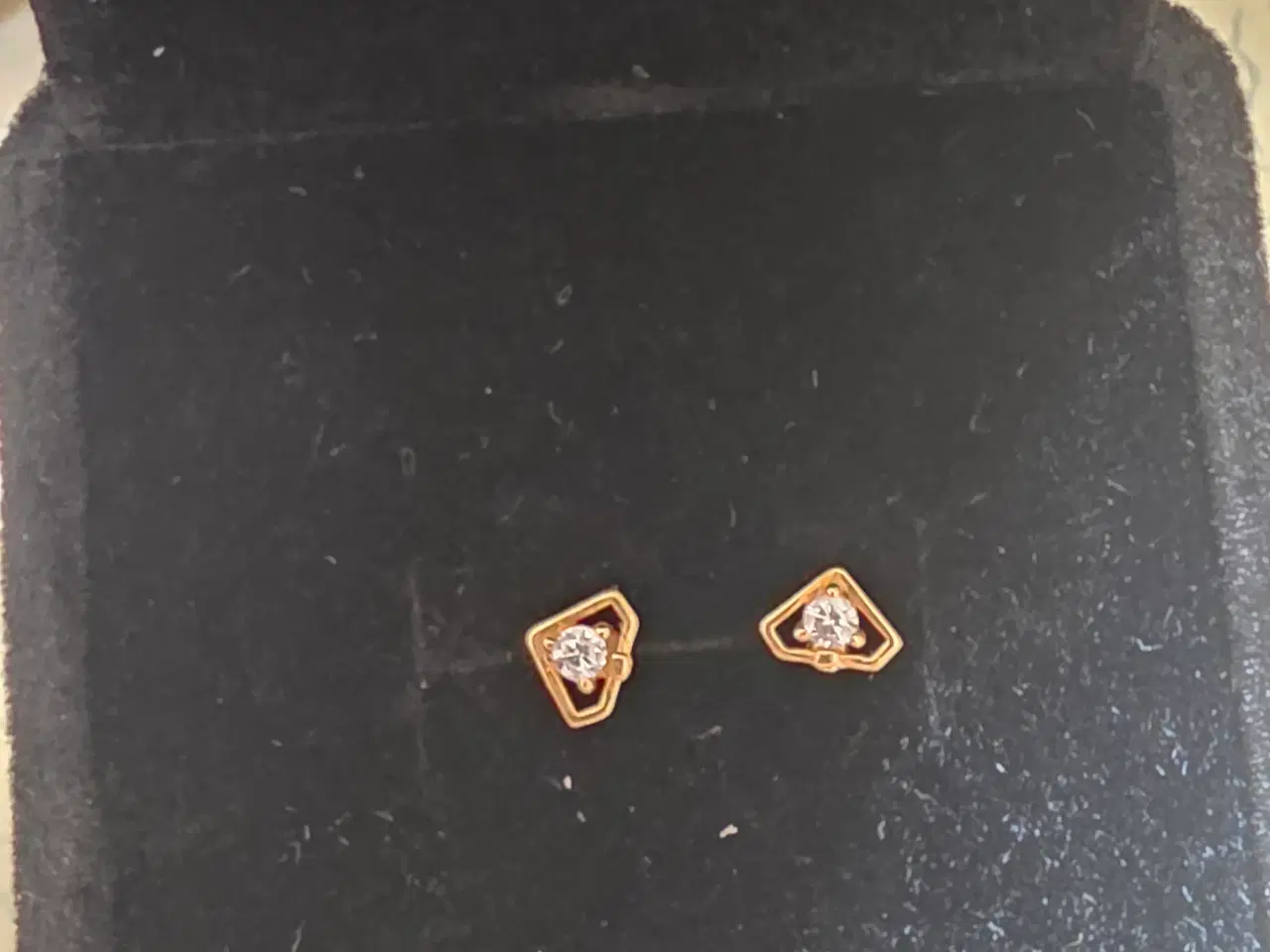 Billede 4 - Ægte Guld øreringe 8K🫶🫶