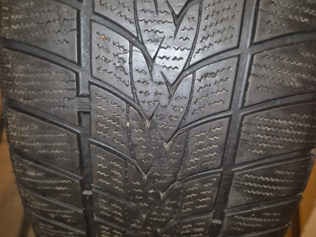 Billede 4 - 225/ 45-17 Vinter Honda