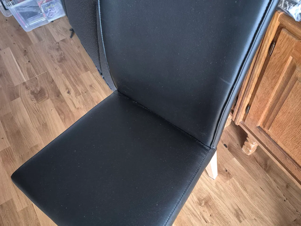 Billede 2 - Stole m kunstlæder og træben