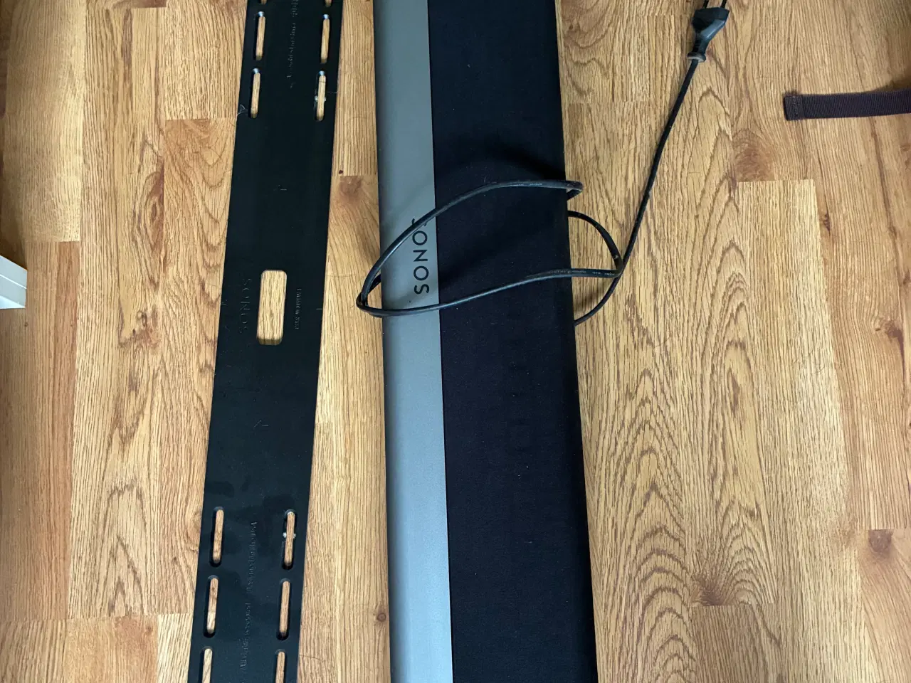 Billede 1 - Sonos musikbar med væghæng 