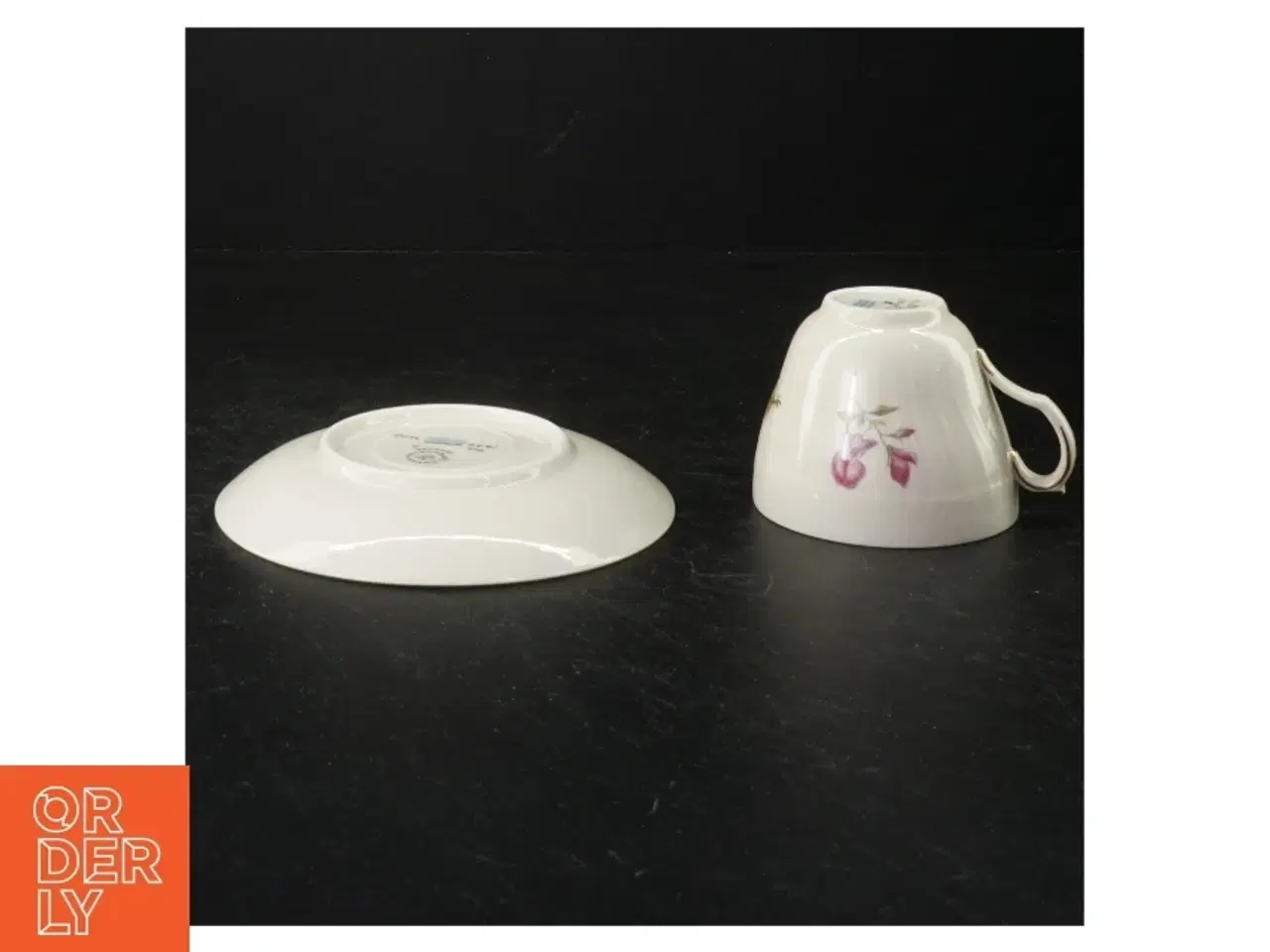 Billede 4 - Porcelænskopper med underkopper fra Royal Copenhagen