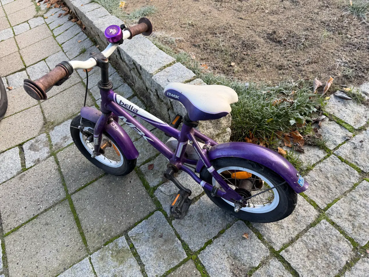 Billede 1 - Børnecykel