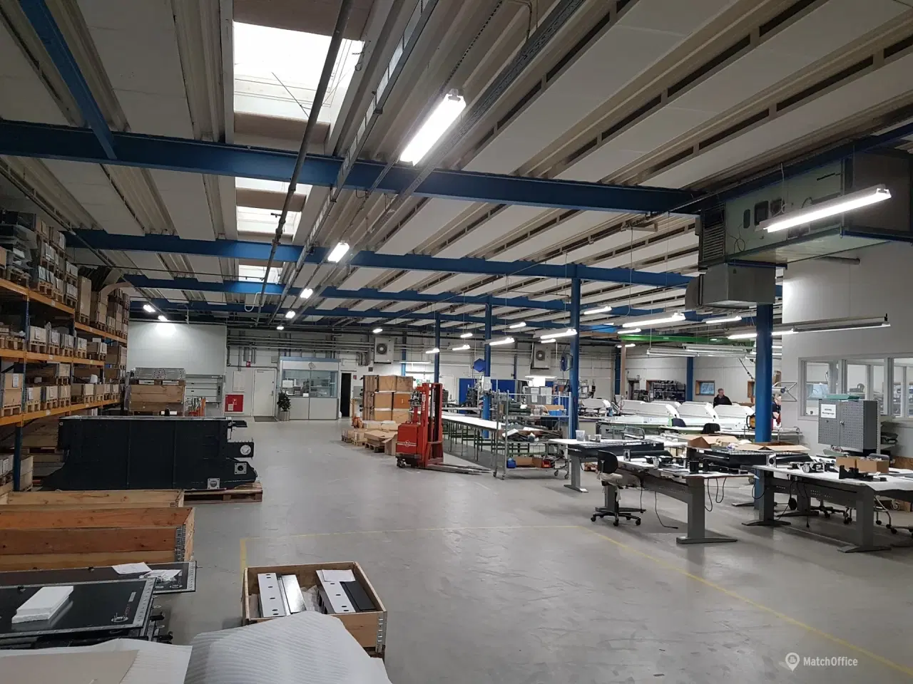 Billede 10 - Stor produktions/lagerejendom udlejes