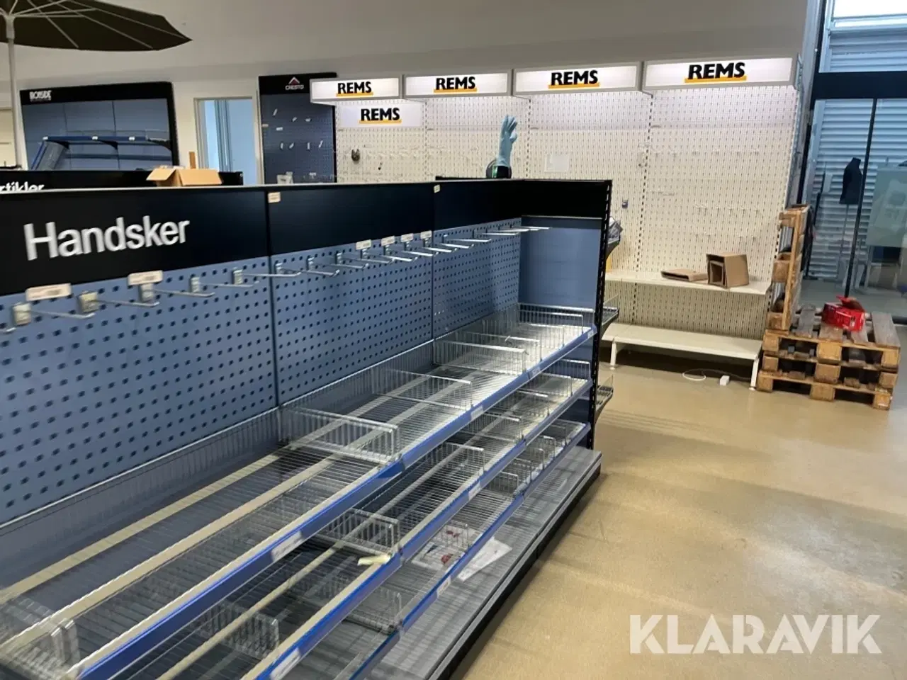 Billede 9 - Værksteds/butik inventar