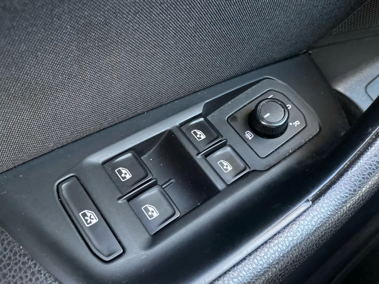 Billede 19 - VW Passat Variant 2,0 TDI BMT R-Line DSG 150HK Stc 6g Aut.