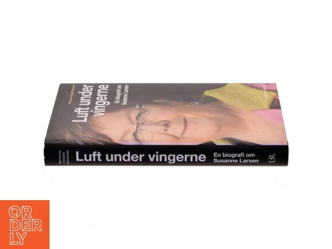 Billede 2 - Luft under vingerne : en biografi om Susanne Larsen af Marianne Schjøtt Rohweder (Bog)