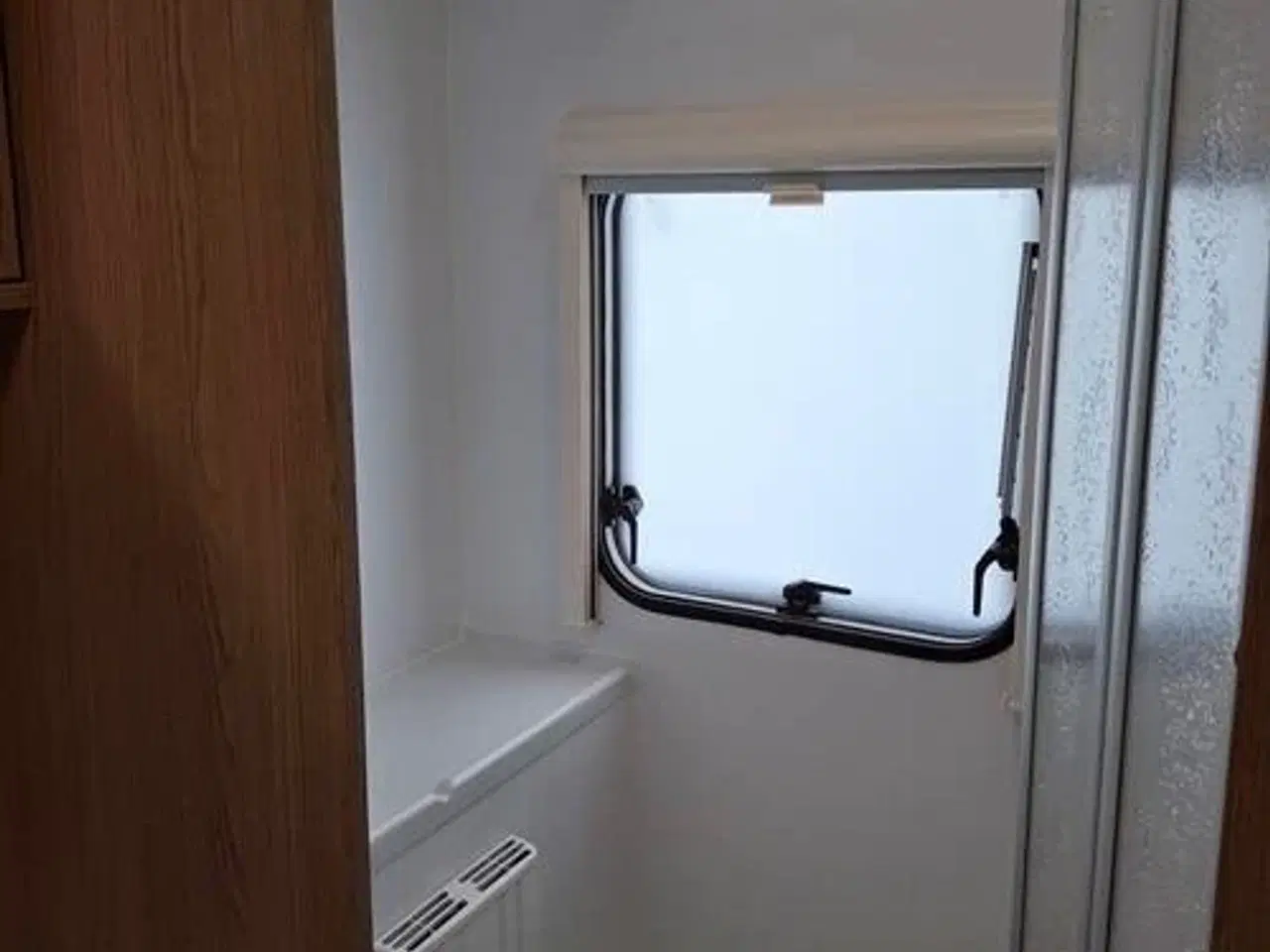 Billede 10 - LMC Exquisit Vip 685 D -