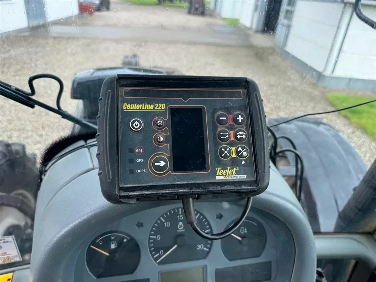 Billede 13 - Valtra 6800 evt med Danfoil B5 - 24 meter