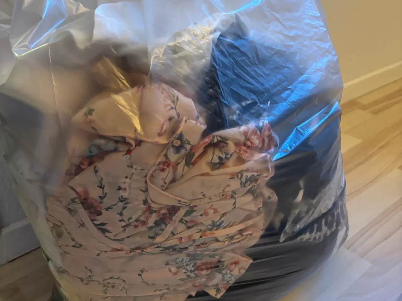 Billede 2 - 1/2 halv sæk tøj Xl/Xxl