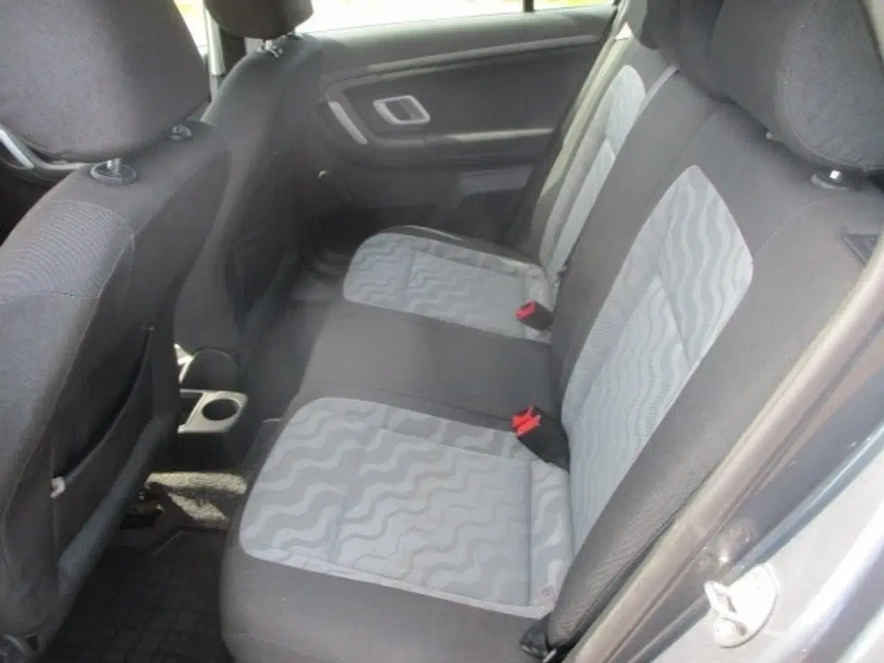 Billede 8 - Skoda Fabia 1,2 12V Ambiente Combi