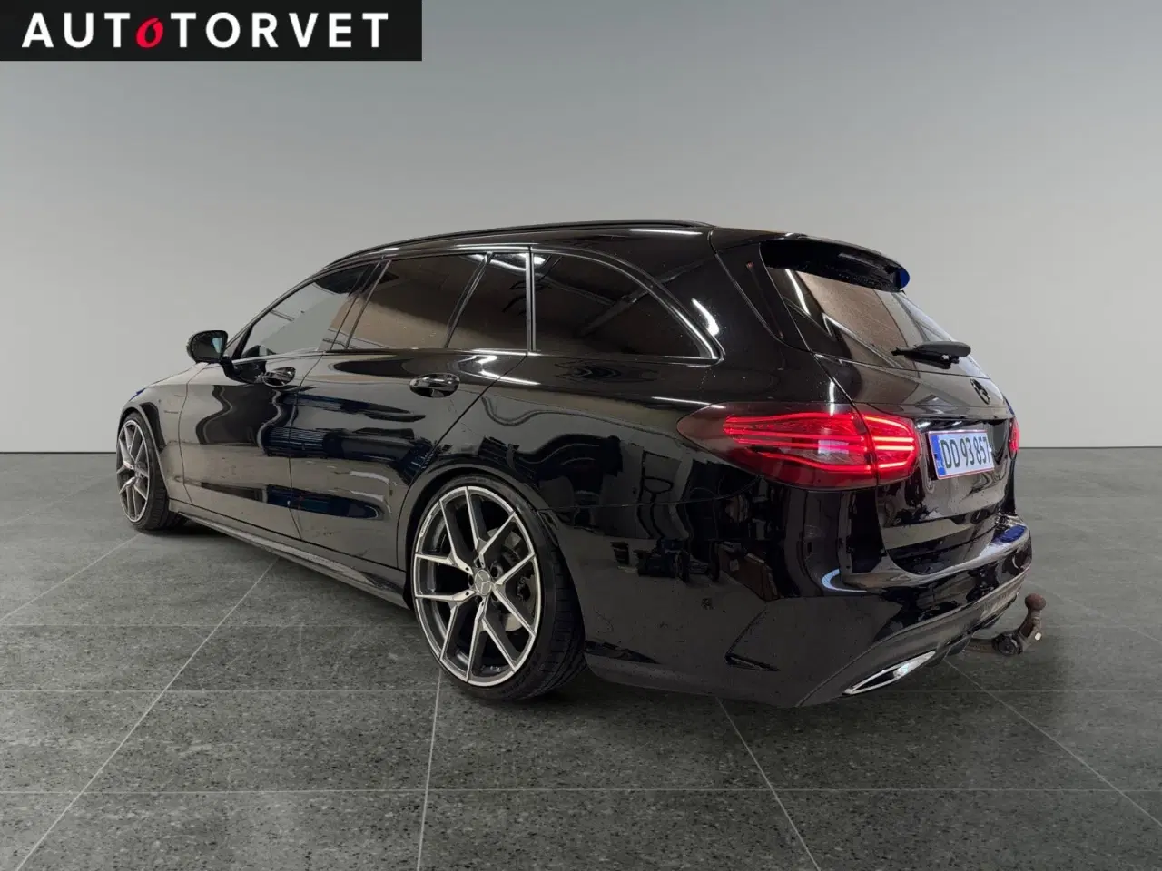 Billede 4 - Mercedes C220 d 2,0 AMG Line Night Edition stc. aut.