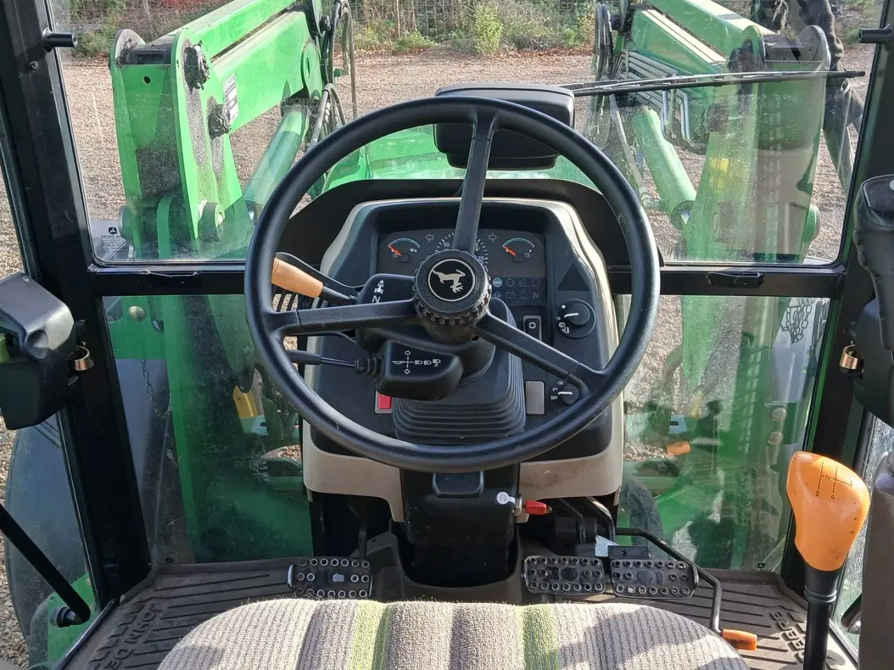Billede 9 - John Deere 5070M med frontlæsser