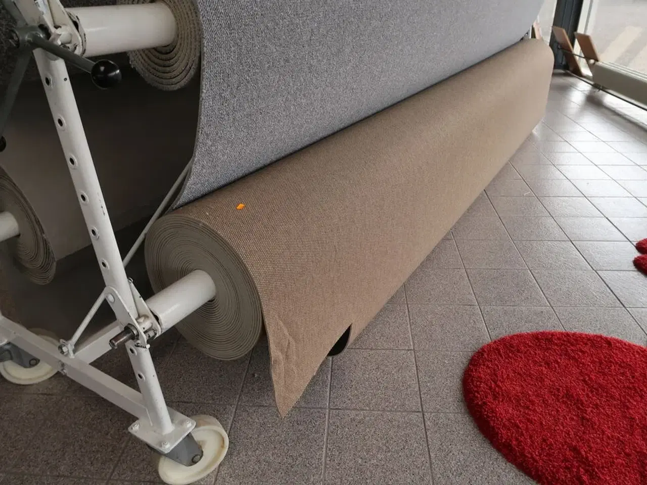 Billede 1 - Rulle gulvtæppe