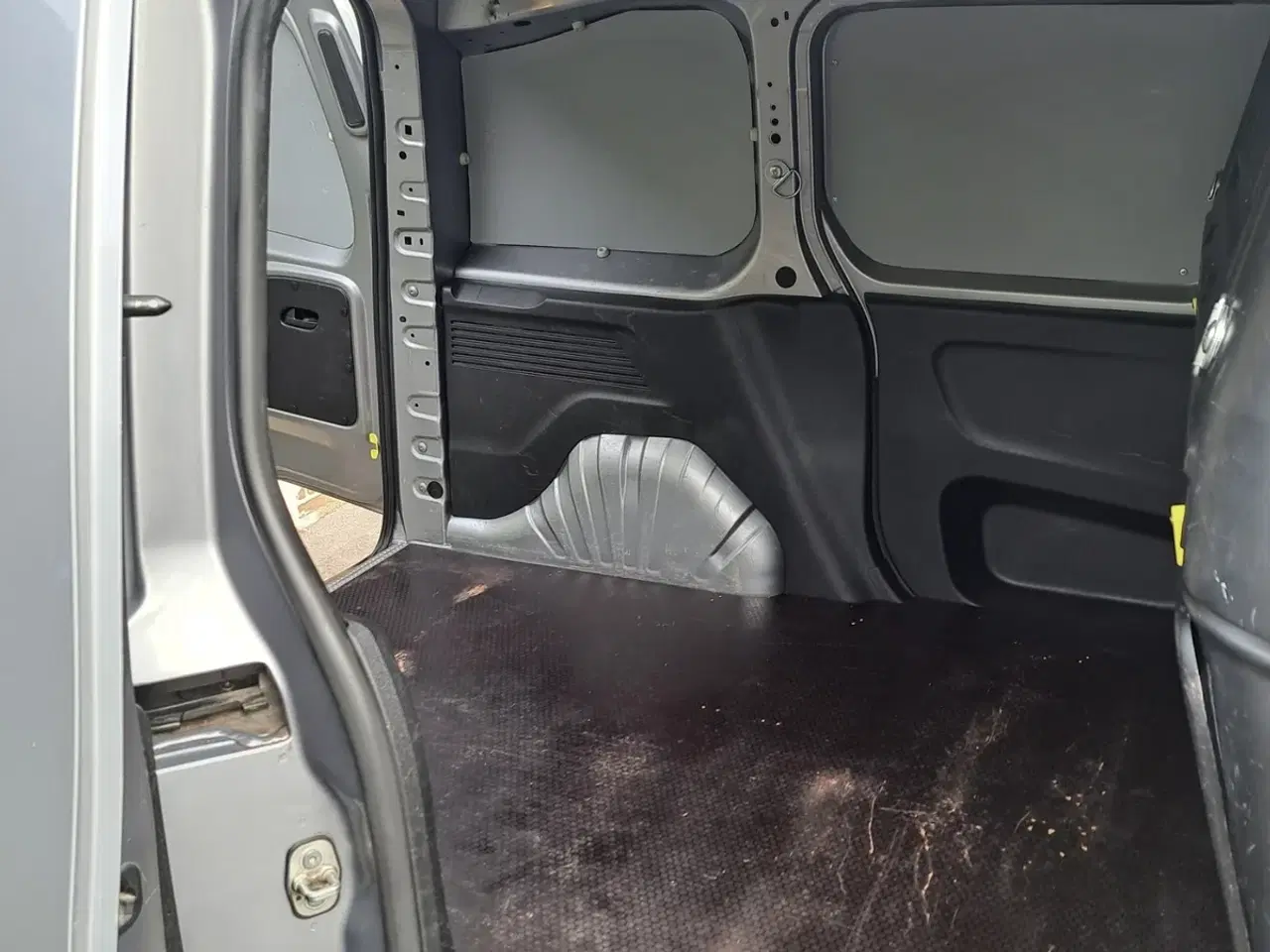 Billede 4 - Peugeot Partner 1,5 BlueHDi 100 L1V2 Plus Van