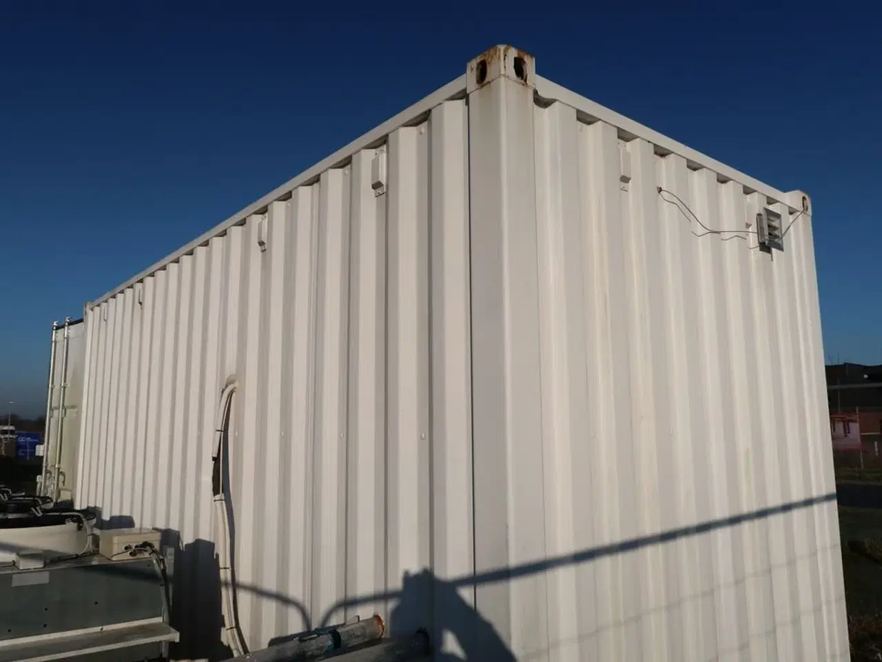 Billede 94 - 20 fods isolering container indrettet som testcenter af overskudsvarme (læs beskrivelse)