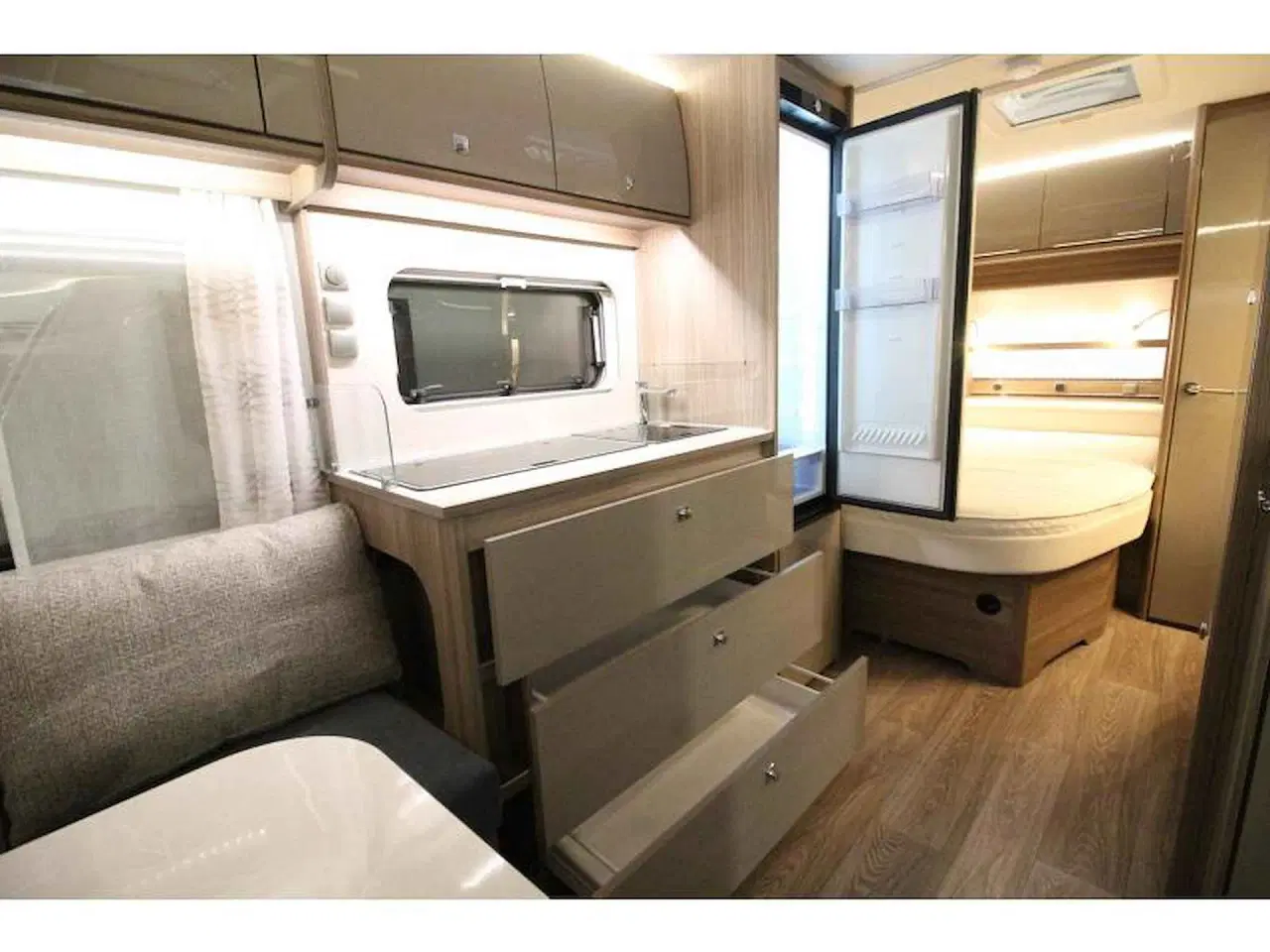 Billede 2 - Campingvogn