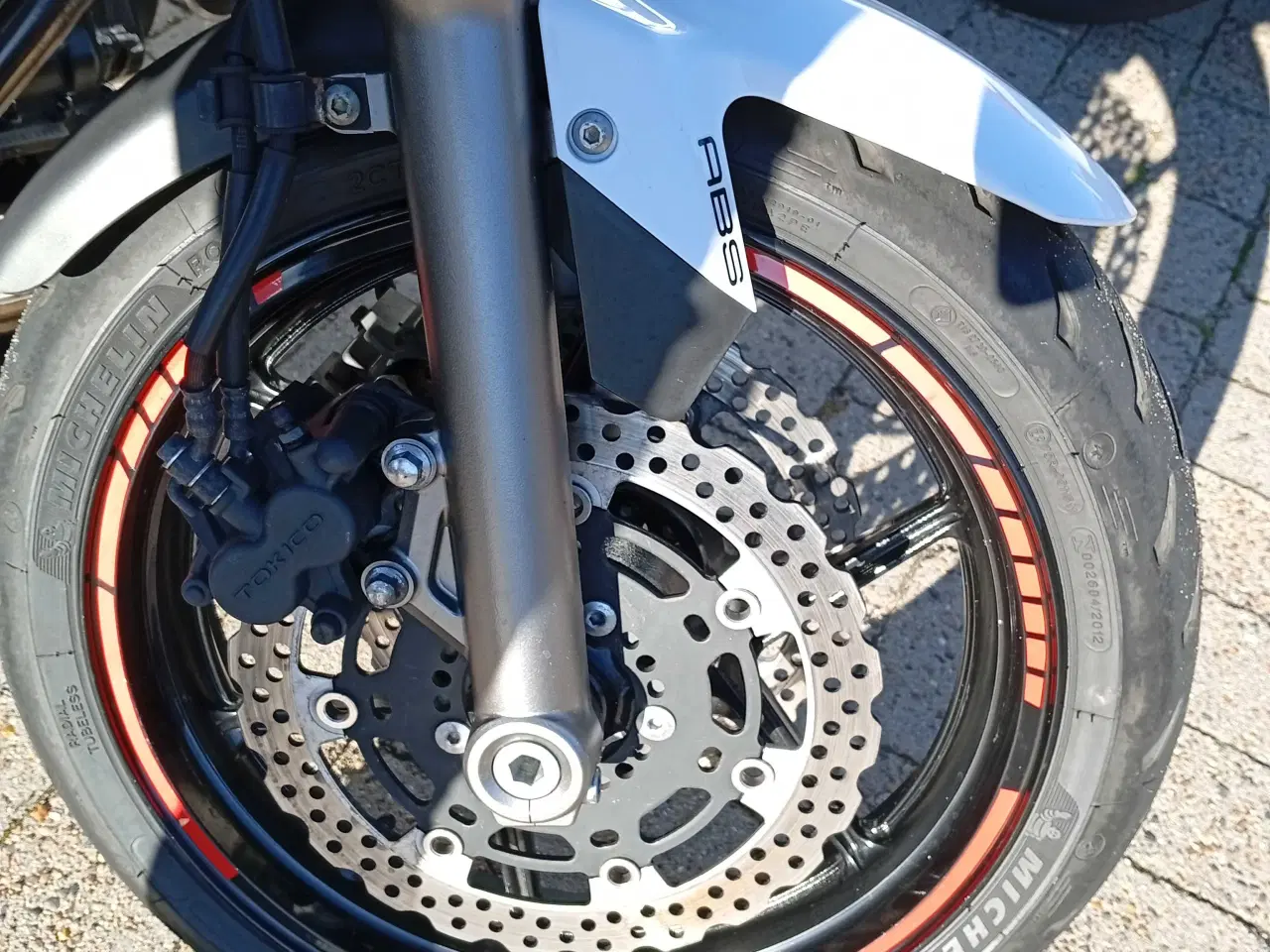 Billede 3 - Kawasaki ER6-N. Ny synet 