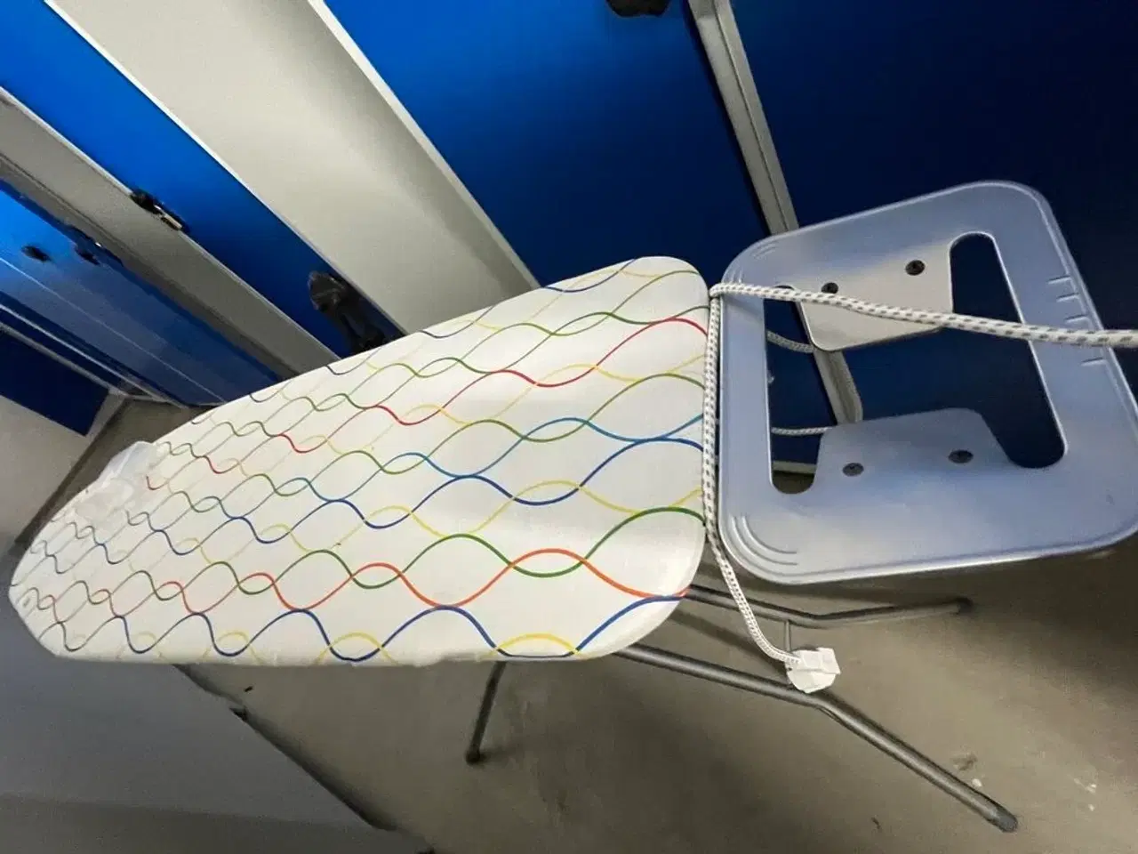 Billede 2 - Strygejern SEVERIN og Strygebrædt