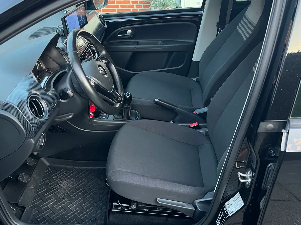 Billede 10 - Velholdt Vw Up