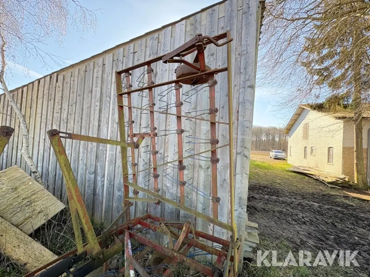 Billede 7 - Strigle + gårdspladsrive Kongskilde Tripple - K