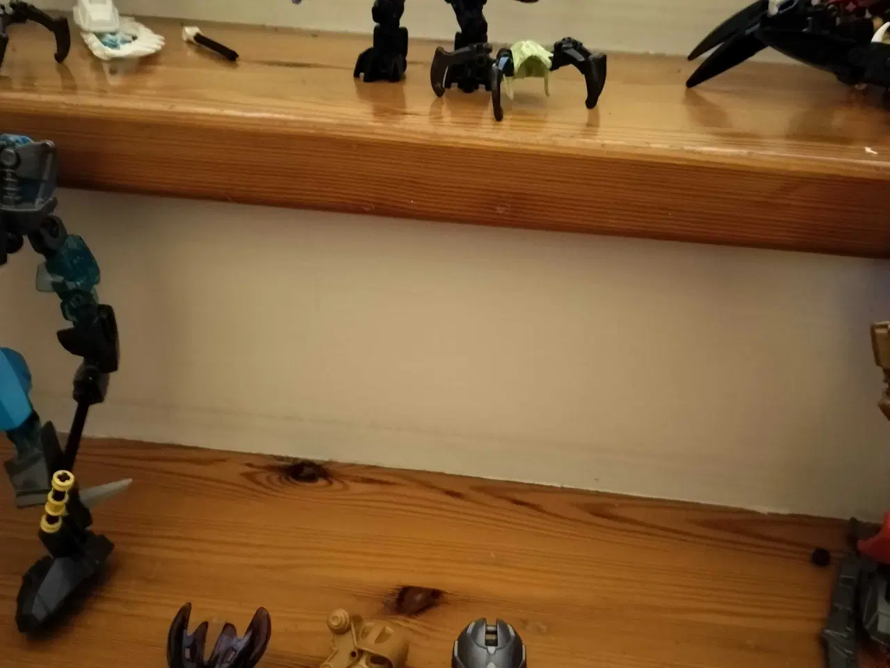 Billede 3 - Fem Bionicle figurer 