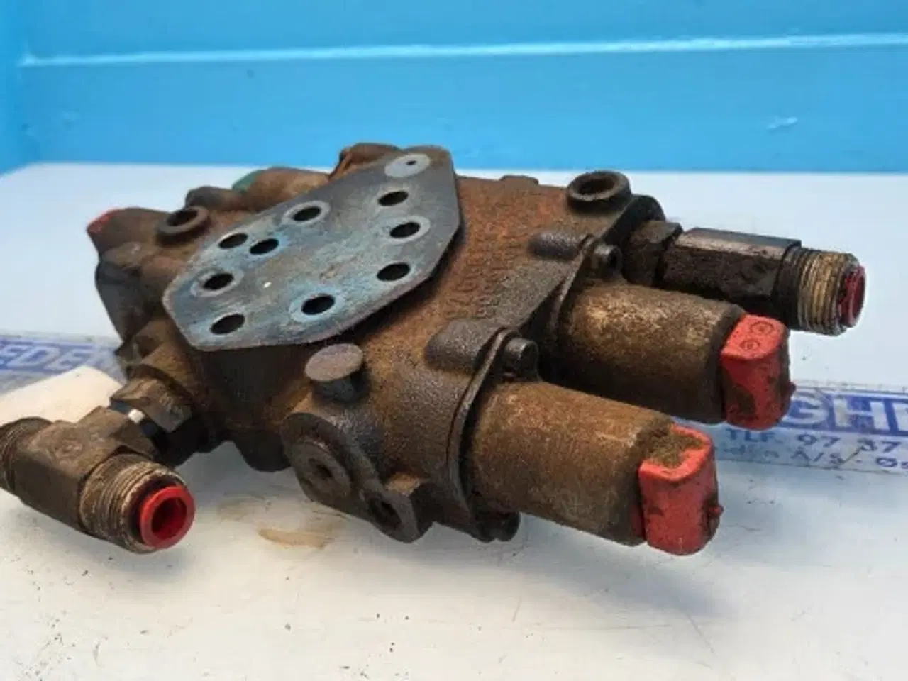 Billede 5 - New Holland T7.315 Hydraulikventil 87523105