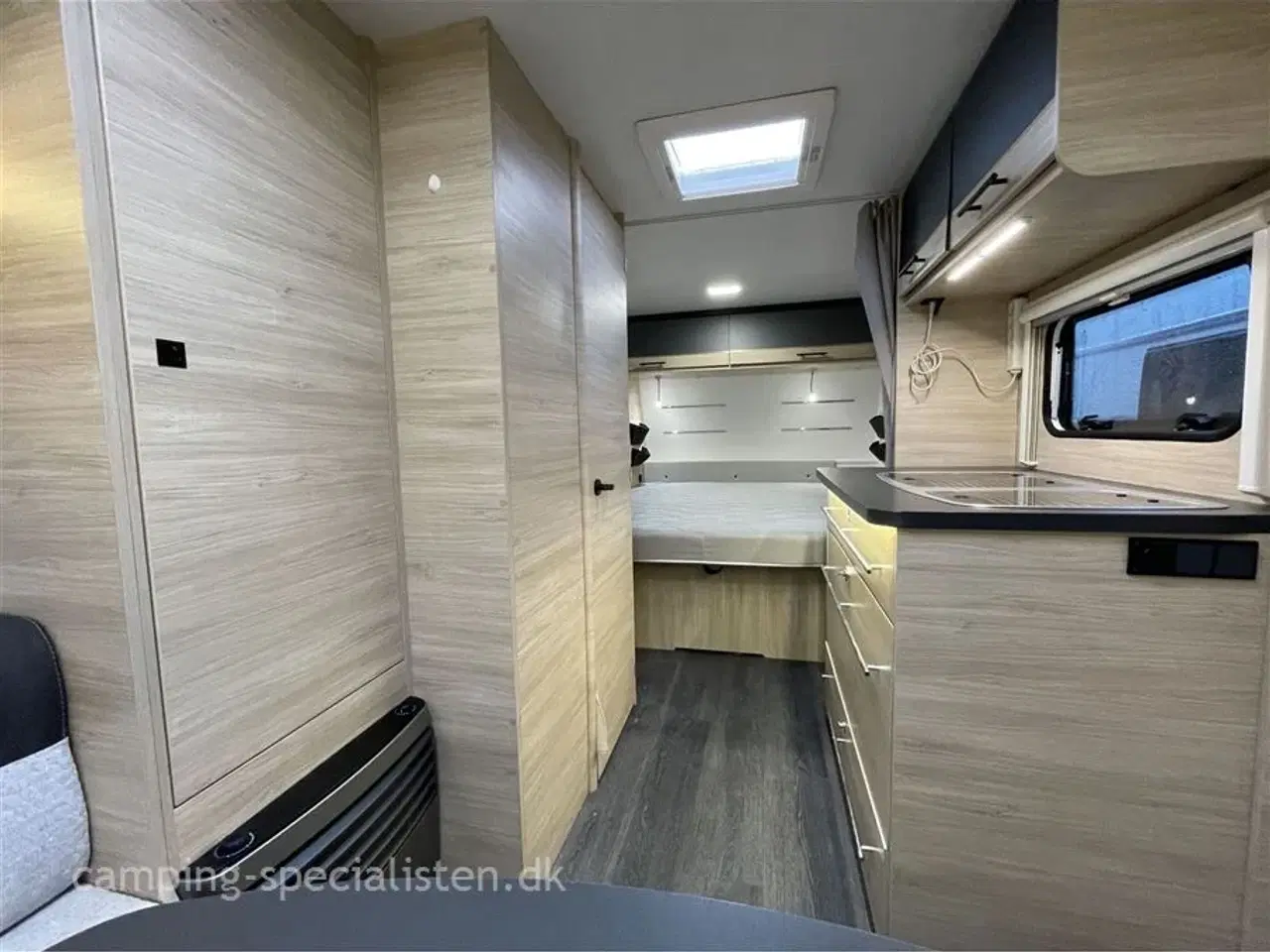 Billede 7 - 2023 - Caravelair Antares Titanium 470   Caravelair Antares 470 model 2023  kan nu ses hos Camping-Specialisten.dk